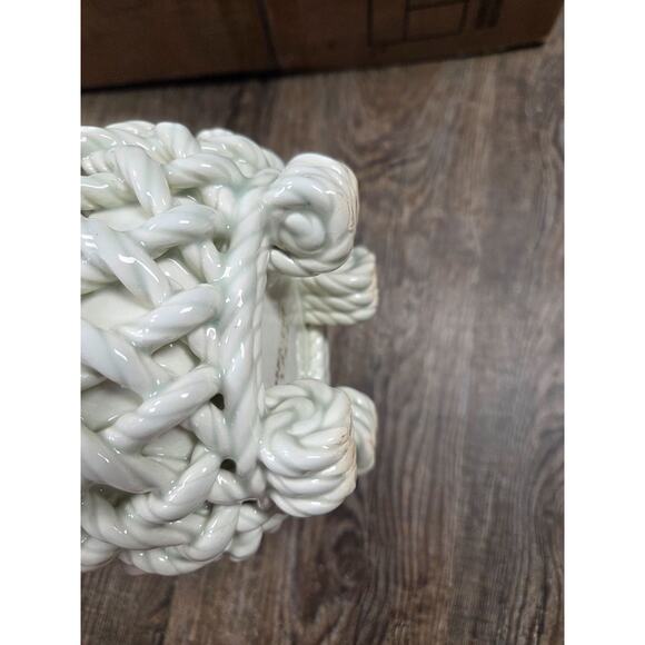 Vintage White & Green Porcelain Lattice Rope Basket Spain Simple Cottage Core - Picture 5 of 8